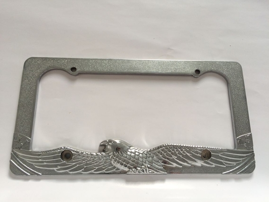YK-LPF803 Chrome Eagle Car License Plate Frame American Zinc Alloy License Plate Frame Manufacture